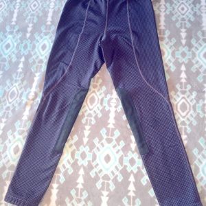 Kerrits midweight girls knee patch riding tight